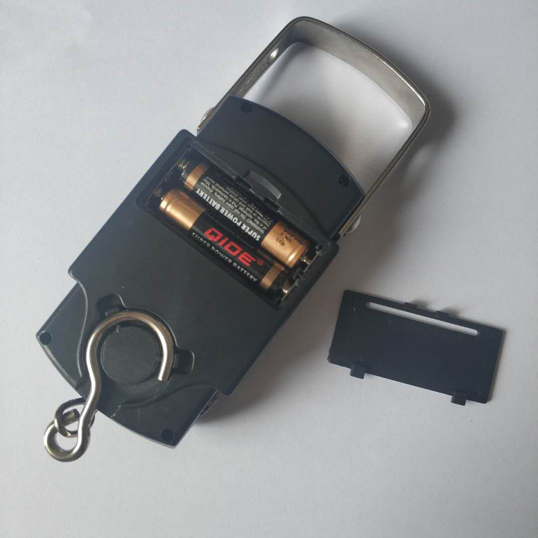 High-precision portable scale with tape measure