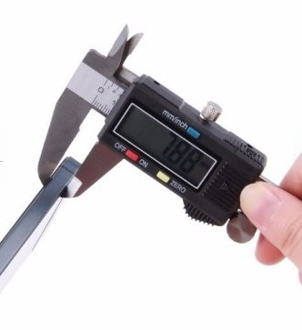 Stainless steel waterproof electronic digital display vernier caliper 0-150mm