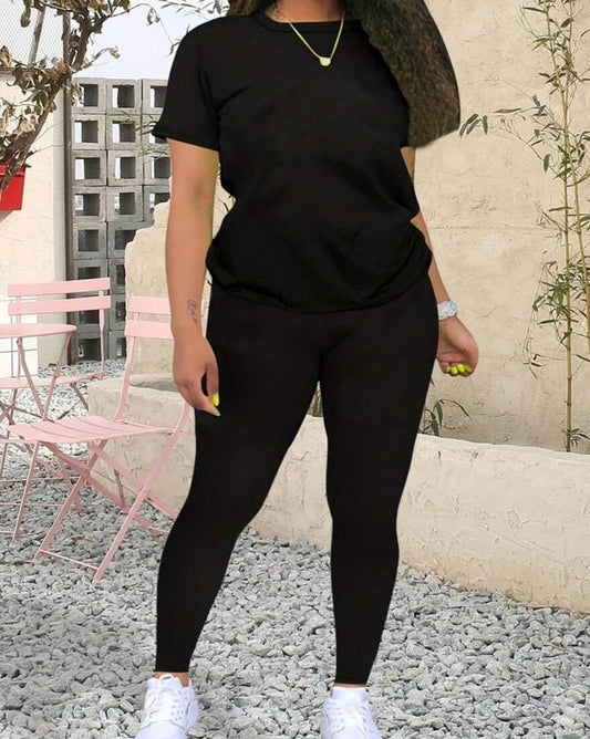 Women's Alphabet Printed Round Neck T-Shirt And Leggings Set - sidwish